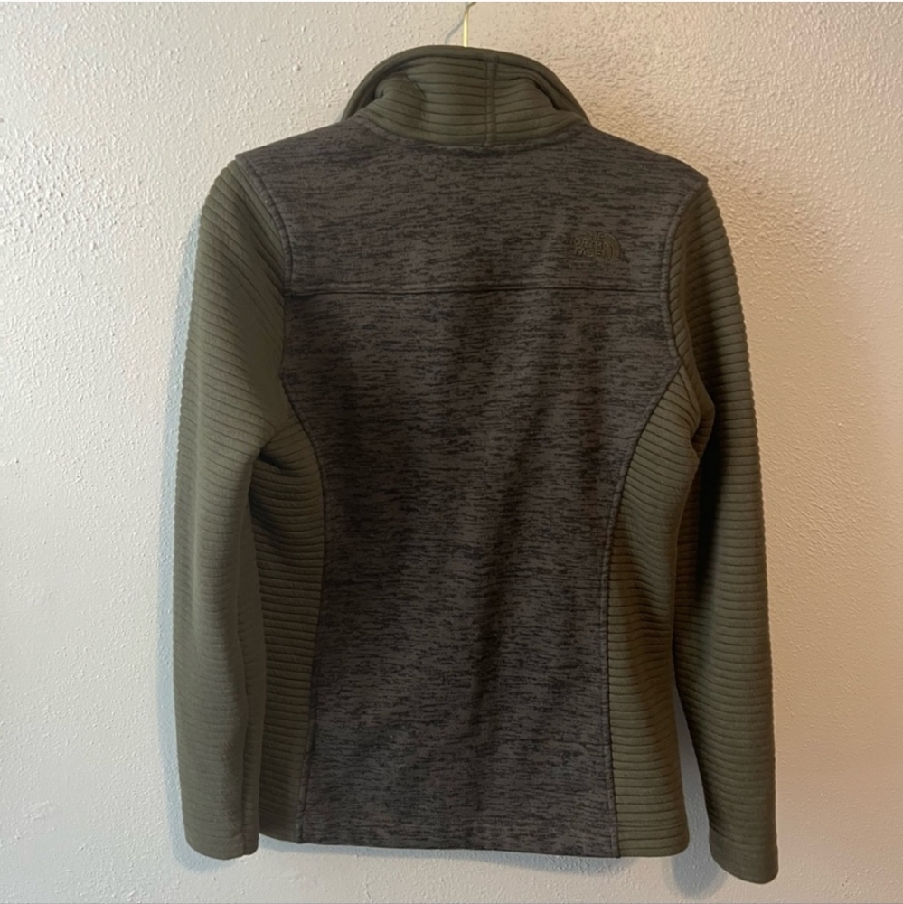 North Face Jacket - Picture 4 of 6